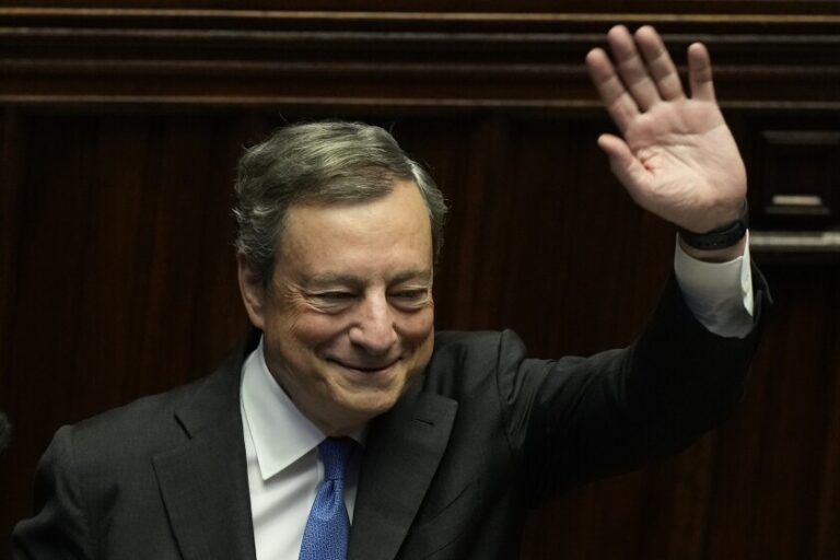 Renunció Draghi