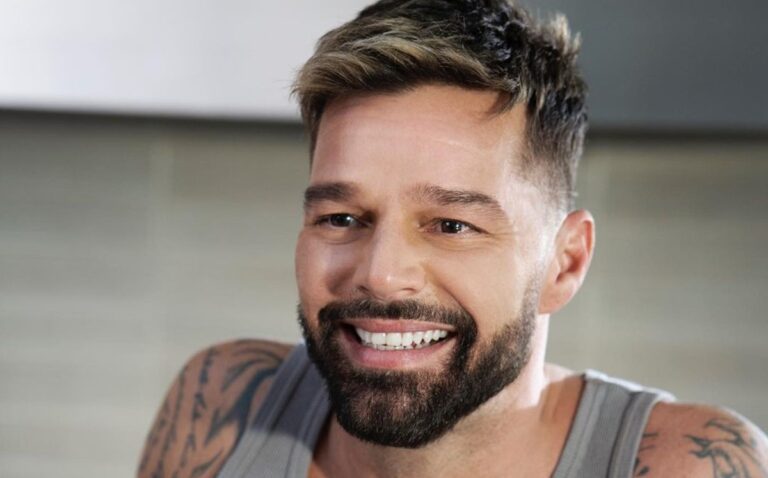 Archivan demanda contra Ricky Martin