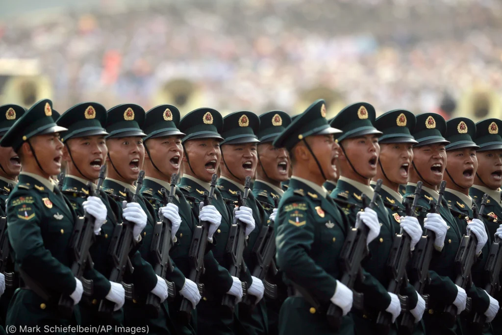 Soldados chinos piden guerra