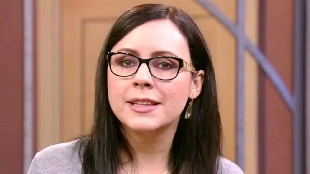 Orden de captura contra Carla Angola