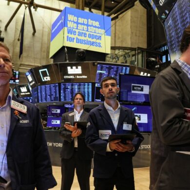 Cae Wall Street