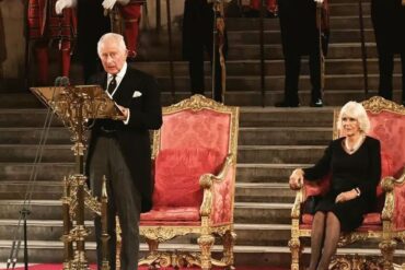 Carlos III en el Parlamento