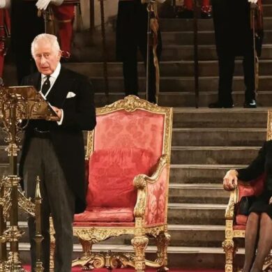Carlos III en el Parlamento