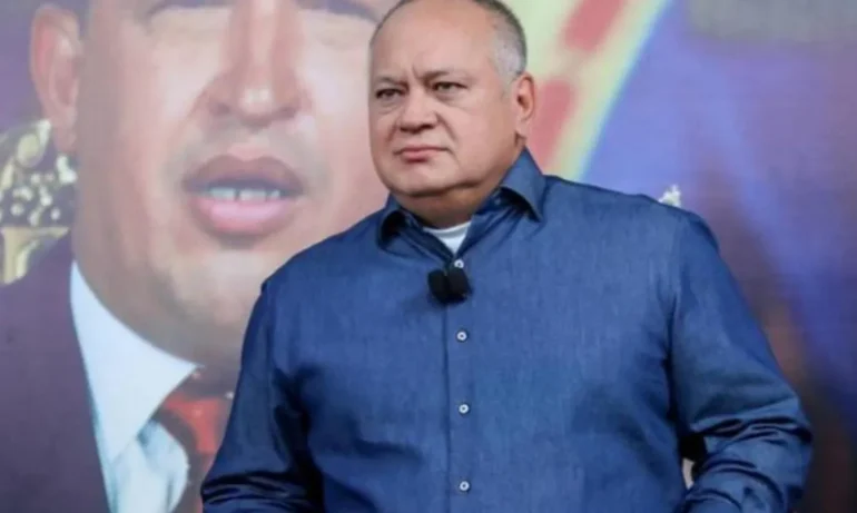 Diosdado arremete contra Olga Tañón