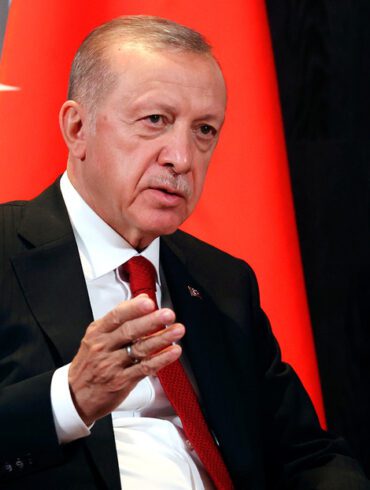Erdogan pide devolver Crimea
