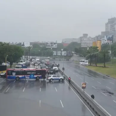 Lluvias colapsan Caracas