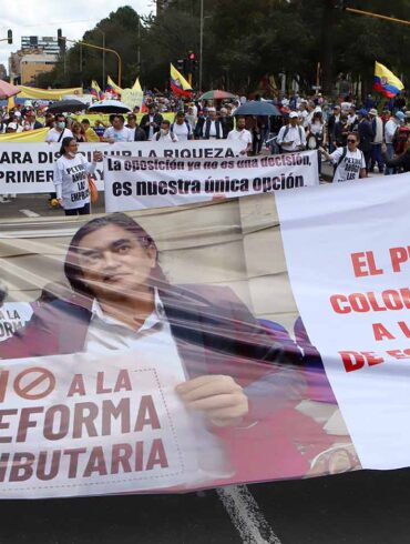 Protestas contra Petro