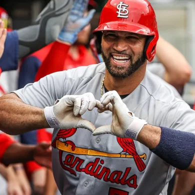 Pujols iguala marca de A-Rod