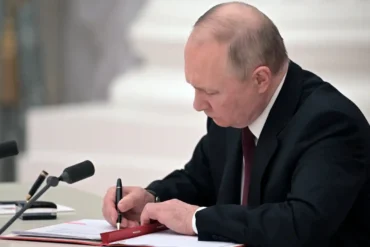 Separatistas ucranianos piden "adhesión urgente" a Rusia