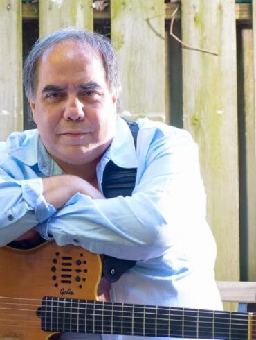 homenaje a Aquiles Báez