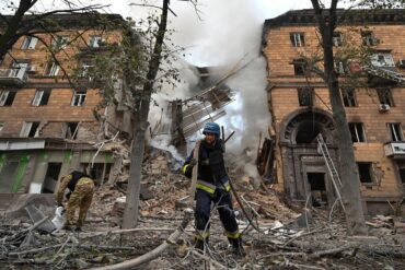 Biden promete más armas