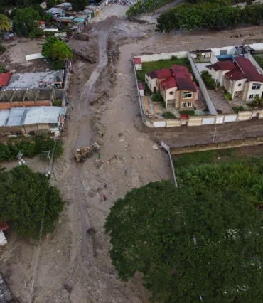 Nueva bajada de agua en El Castaño