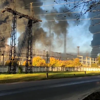 Rusia bombardea centrales eléctricas