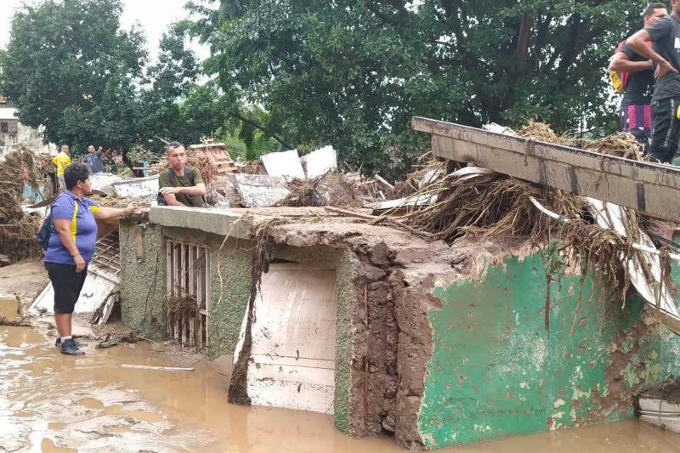 OPS envía donaciones a Tejerías