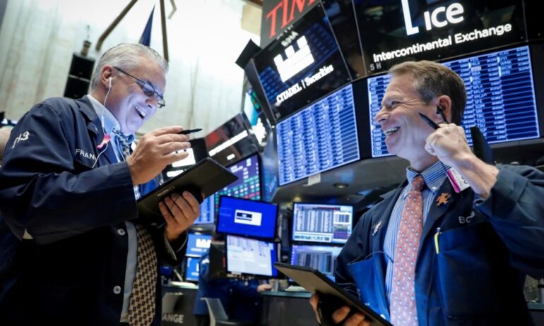 Wall Street cierra en positivo