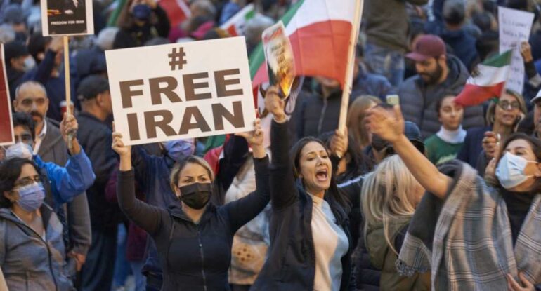 Fuertes protestas en Irán