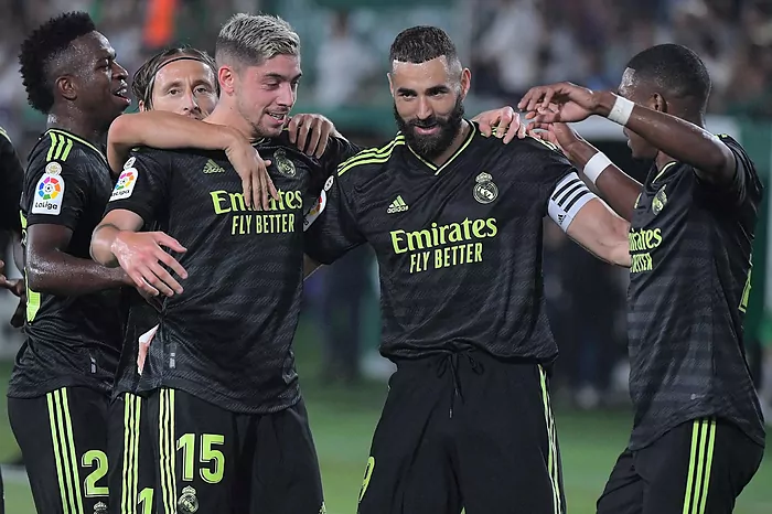 Real Madrid mantiene liderato