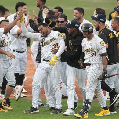 Leones dejan en el terreno a Caribes