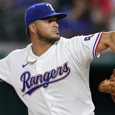 Tinoco recibe el jonrón 62 de Judge