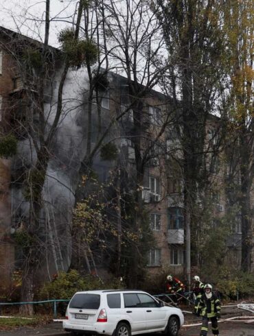 Rusia bombardea Kyiv