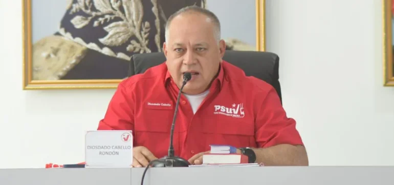 Cabello critica a la oposición