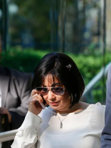 Arranca juicio contra enfermera de Chávez