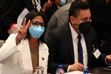Delcy en La Haya
