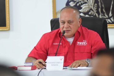 Cabello: El PSUV es una superestructura