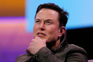 Elon la emprende contra Musk
