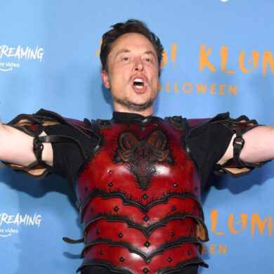 Elon se disfrazó de Samurái