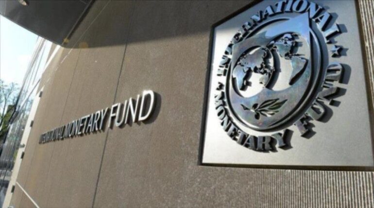 FMI pronostica panorama sombrío