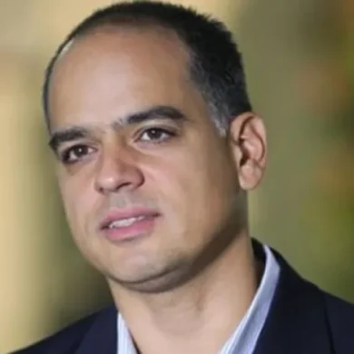 Izarra se suma a la polémica