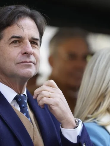 Lacalle Pou quiere embajador en Venezuela