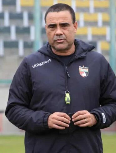 González nuevo entrenador Caracas FC