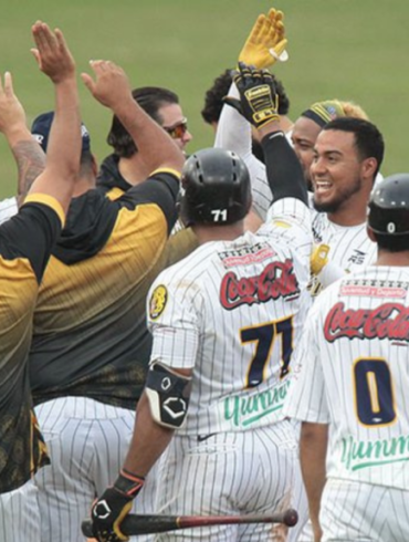 Leones derrotan a Navegantes 9-5