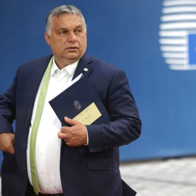 Hungría apoya ingreso de Suecia a la OTAN