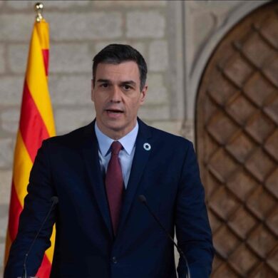 España celebra reinicio del diálogo