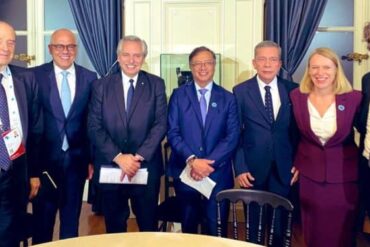 Petro pide amnistía para presos políticos