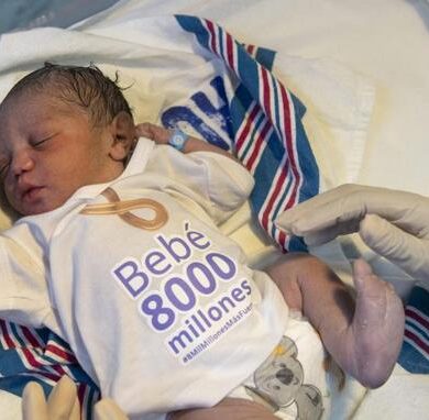 Bebé 8.000 millones