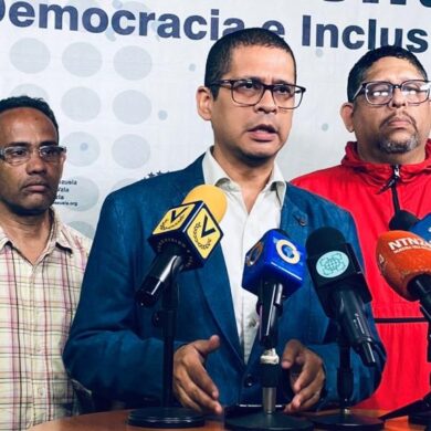 Evans sobre la comisión de primarias