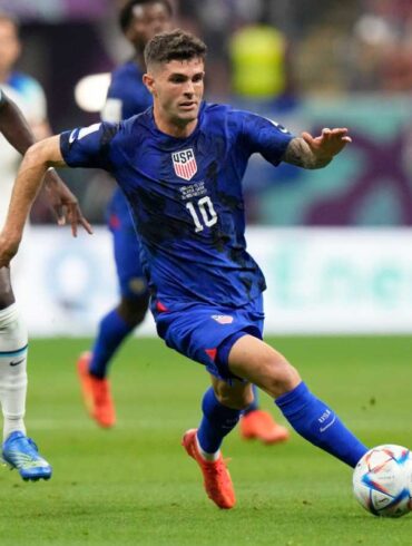 Inglaterra y EEUU empataron