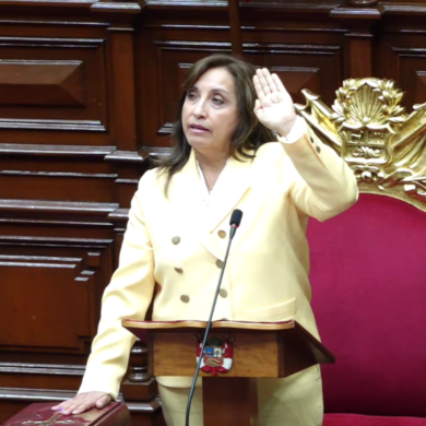 Boluarte se juramenta