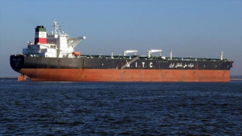 Llega buque petrolero iraní