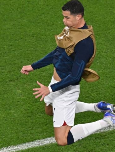 Cristiano Ronaldo entrena en campo del Real Madrid