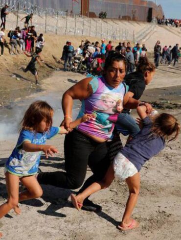 Corte suspende eliminación del Titulo 42