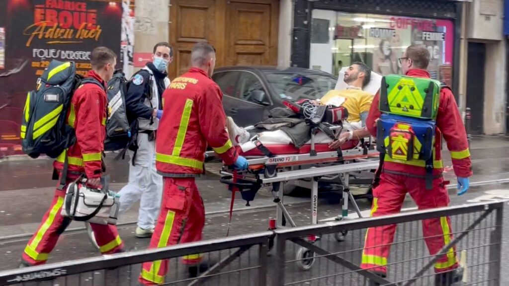 Tiroteo e París deja tres muertos