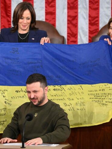 Rusia se queja por visita de Zelensky a EEUU