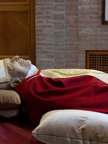 Funeral de Benedicto