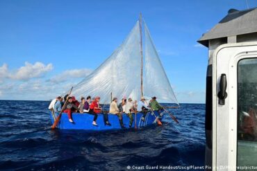 Devuelven a Cuba a migrantes