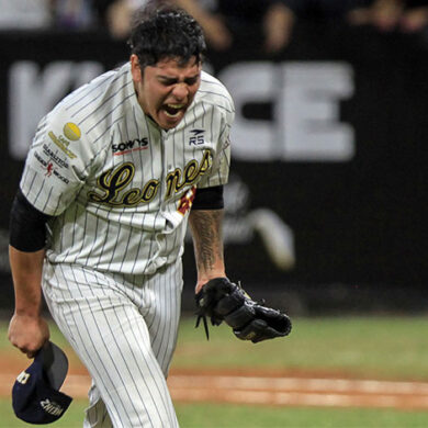 Leones derrotan al Magallanes